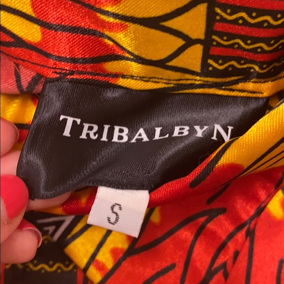 Button up With Matching Mask - Picture 4 of 4